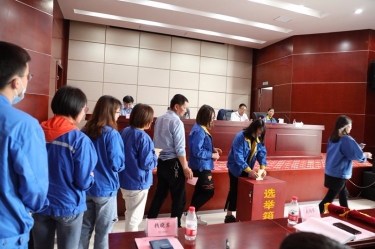 8868体育官网首页入口工会第七届会员代表大会圆满举行