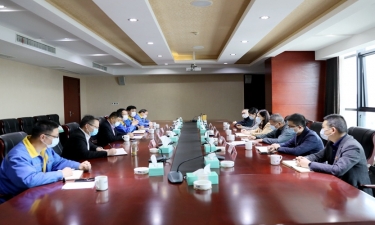 平湖市委常委、宣传部长沈志凤莅临8868体育官网首页入口调研疫情防控和复工复产情况